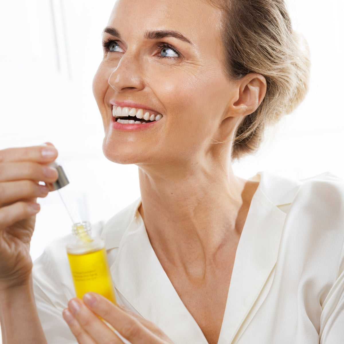 Diamond Q10 Glow Facial Oil - Dr. Tonar Cosmetics